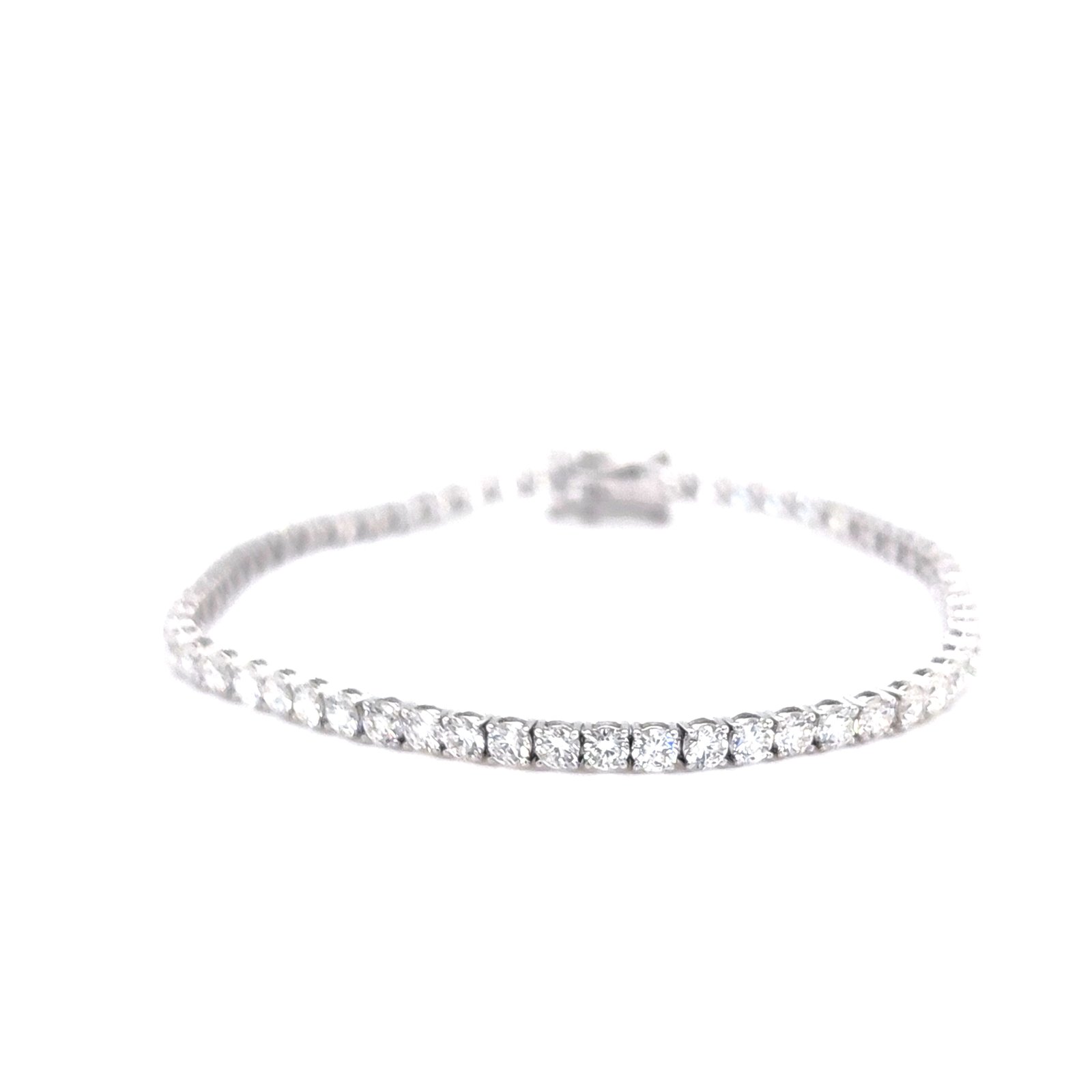 LG - 14K 5.00CT D-BRACELET LDS RDS NON-CERTIFIED SIZE 7 INCHES
